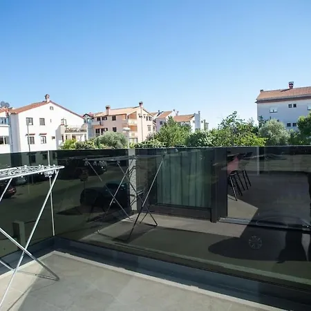Moderno Ureden Novi Apartman Lucija *